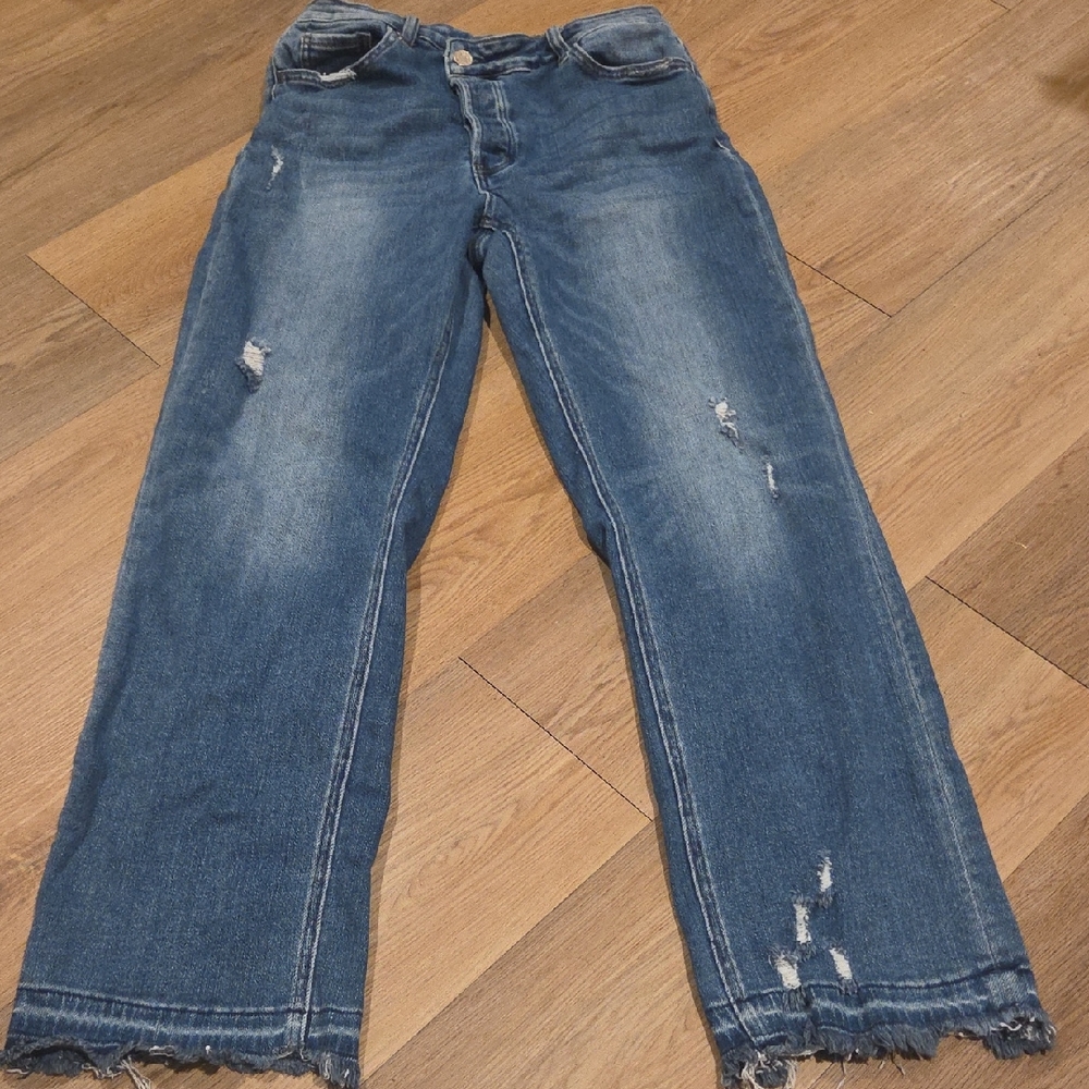 Vervet Classic Blue Straight Leg Distressed Women's Jeans